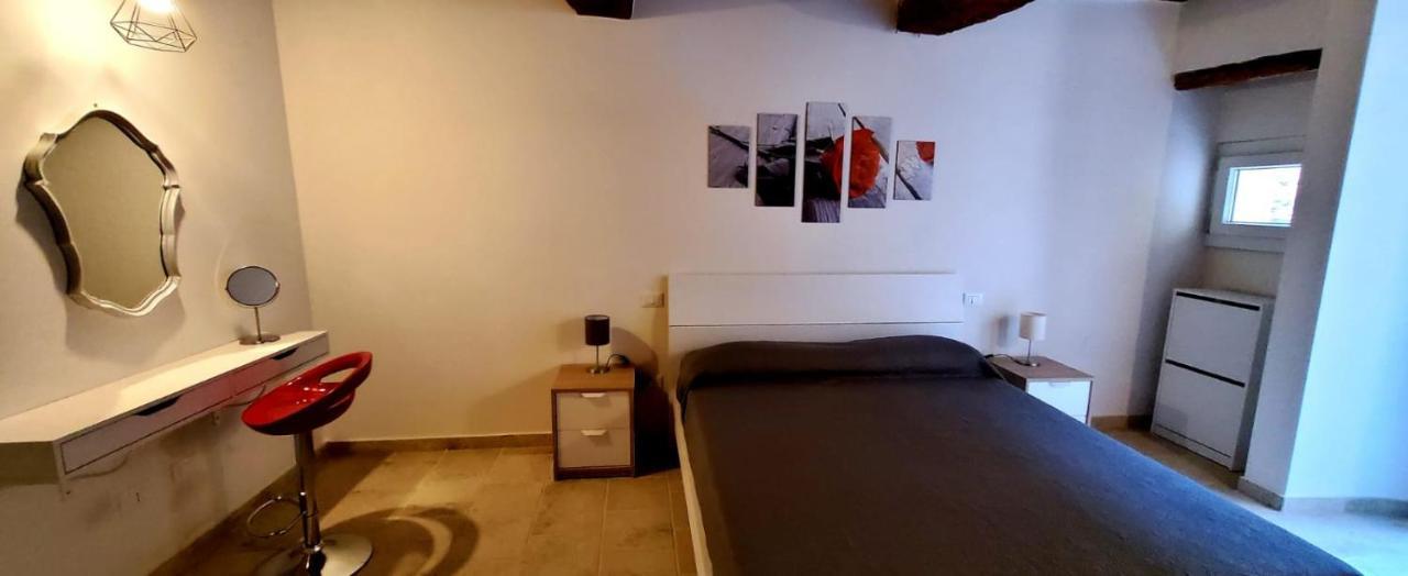 La Casa Della Luna Apartment Terricciola ภายนอก รูปภาพ