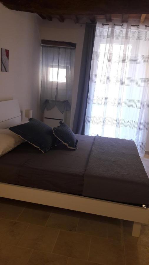 La Casa Della Luna Apartment Terricciola ภายนอก รูปภาพ