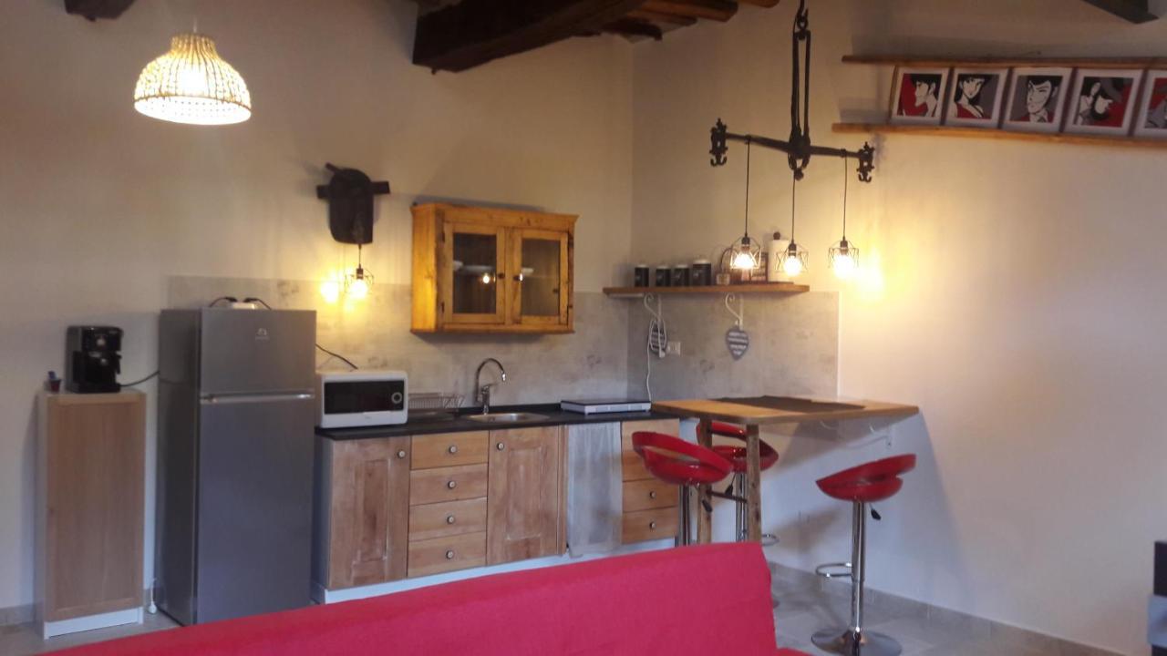 La Casa Della Luna Apartment Terricciola ภายนอก รูปภาพ