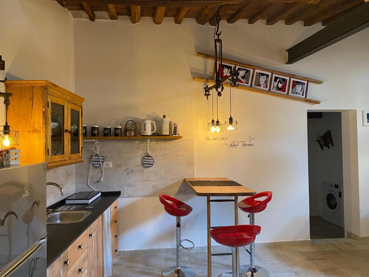 La Casa Della Luna Apartment Terricciola ภายนอก รูปภาพ